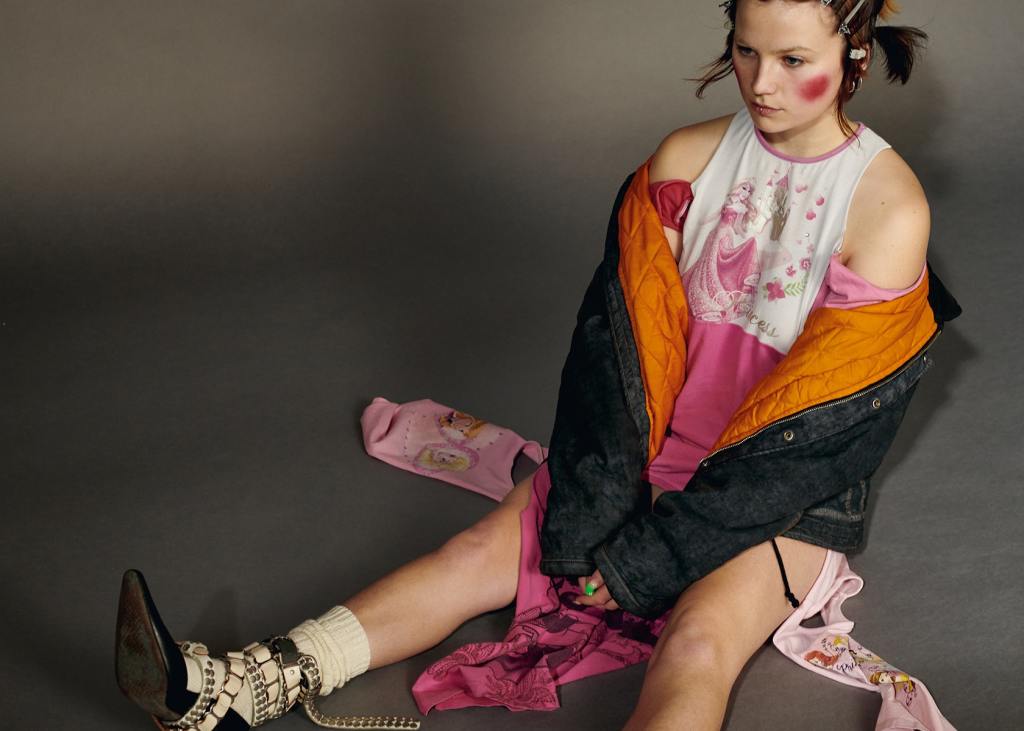 BJORK’S DAUGHTER RELEASES&nbsp;MUSIC