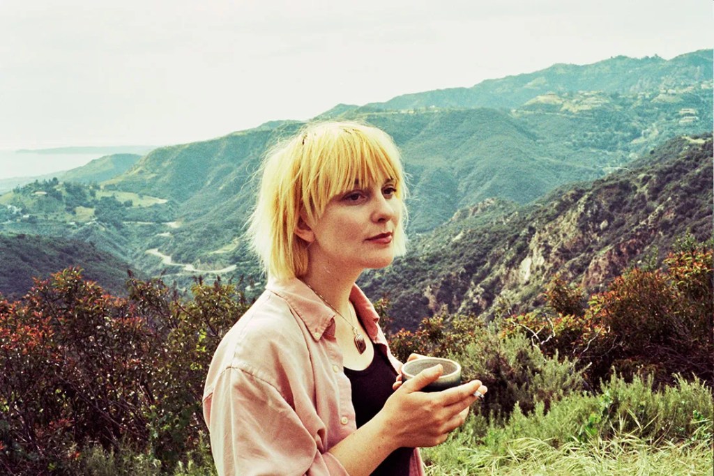 NEON LOVELINESS FROM MEGA&nbsp;BOG