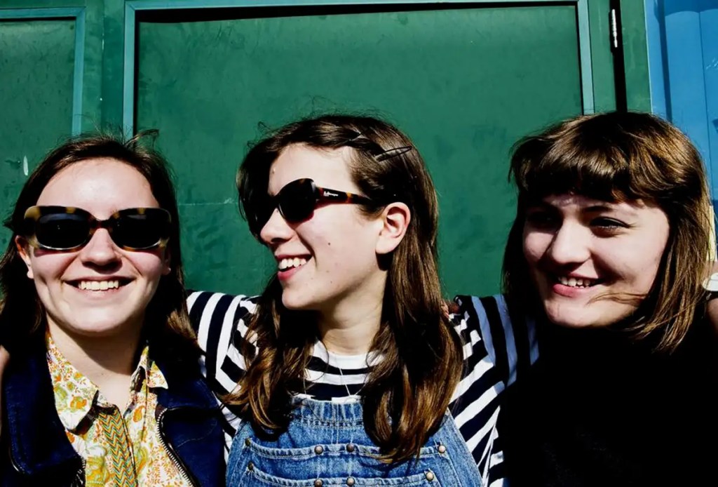 GIRL RAY NEW SONG SHOULD EXCITE YOU FOR THEIR LP,&nbsp;HONESTLY