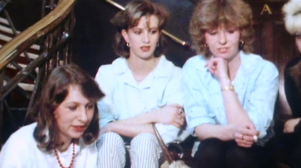 THE LIFE OF A SUPPORT&nbsp;BAND