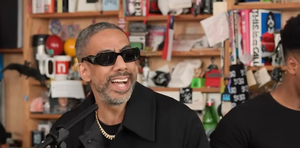 RYAN LESLIE GETS HIS FLOWERS ON TINY&nbsp;DESK