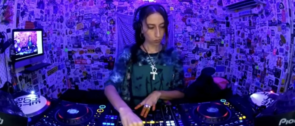 MIX / THE LOT RADIO WITH SERAHBOO.M / PALESTINE&nbsp;FOREVER