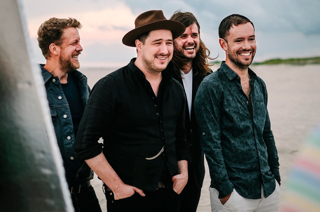 MUMFORD & SONS CAN’T SHAKE THE FAR&nbsp;RIGHT