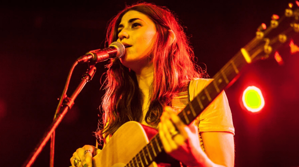 10 SONGS WITH / PEARL&nbsp;CHARLES