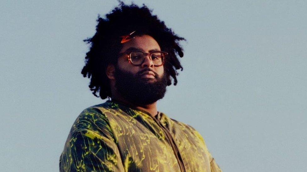 REVIEW / ELMIENE / SOUNDS FOR&nbsp;SOMEONE