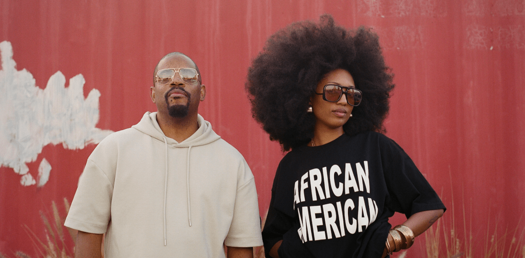 REVIEW / GENA / THE PLEASURE IS&nbsp;YOURS